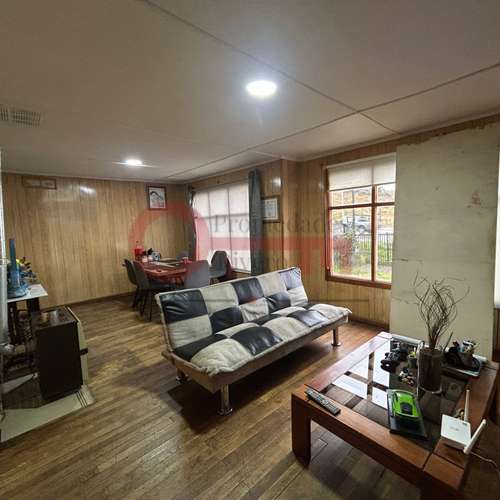 ¡Inversión Estratégica! Casa con gran terreno en Av. Fagnano