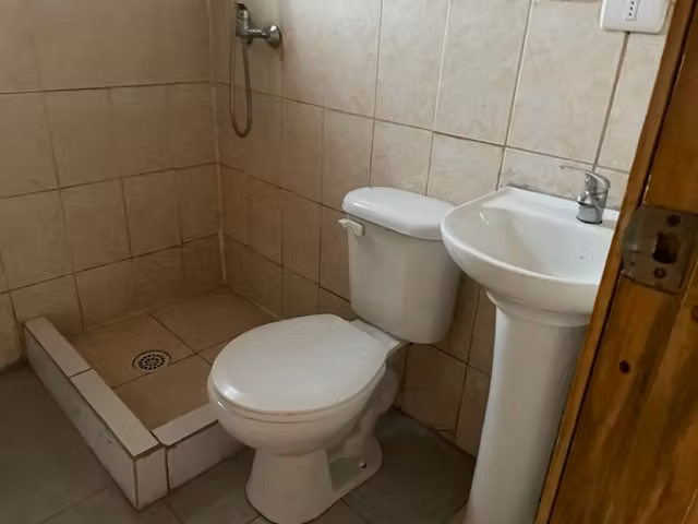 ARRIENDO CABAÑA EN LAS GAVIOTAS - Imagen 10