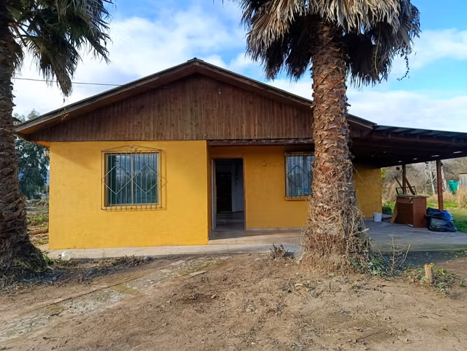 CASA EN VENTA LOLOL