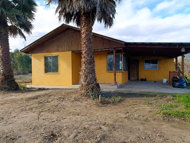 CASA EN VENTA LOLOL