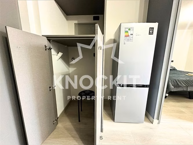 Arriendo Depto 1D1B Amoblado - En la Cisterna con Estac - Imagen 5