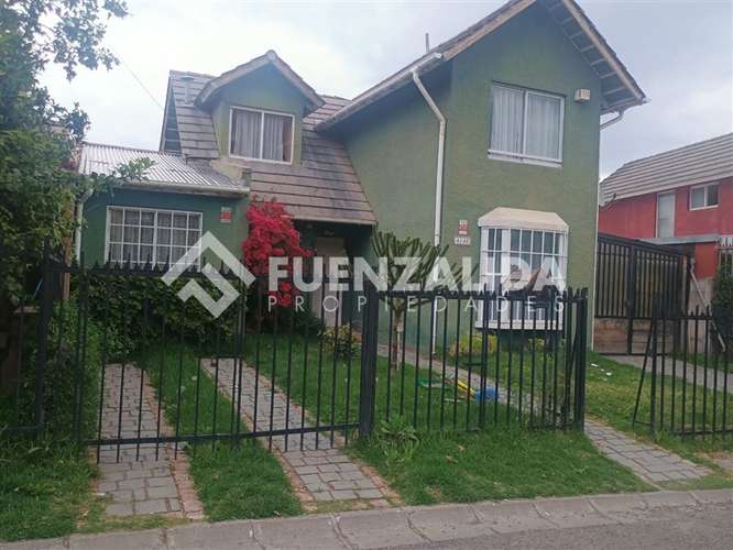 Casa en arriendo de 4 dorm. en Puente Alto