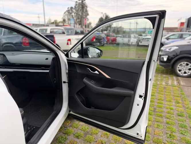 Omoda C5 1.5 T LUXURY AT 2025 - Imagen 20