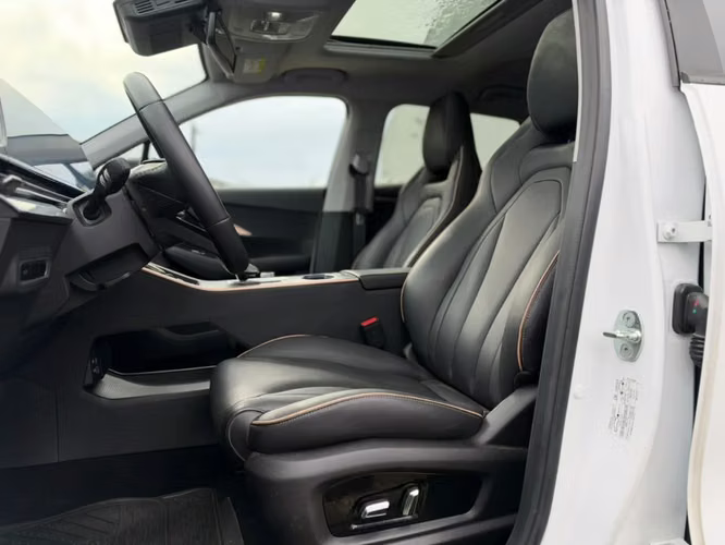 Omoda C5 1.5 T LUXURY AT 2025 - Imagen 10