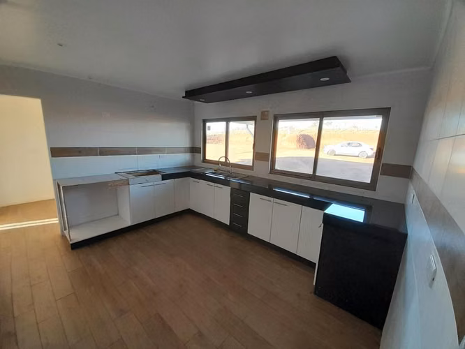 SAN NICOLAS, FUNDO BELLAVISTA, PARCELA DE 5000 M2, 4D 2B