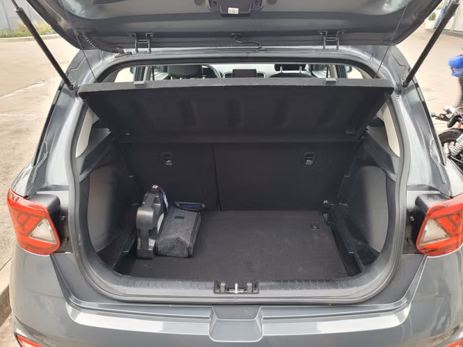 Se vende Hyundai Venue QX MPI 1.6  2025 - Imagen 3