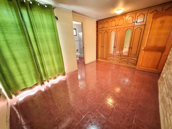 Maravillosa casa en Av. México entre Av. Gabriela Oriente y Valle Central