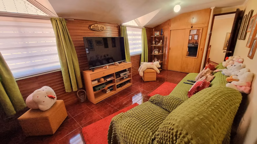 Maravillosa casa en Av. México entre Av. Gabriela Oriente y Valle Central