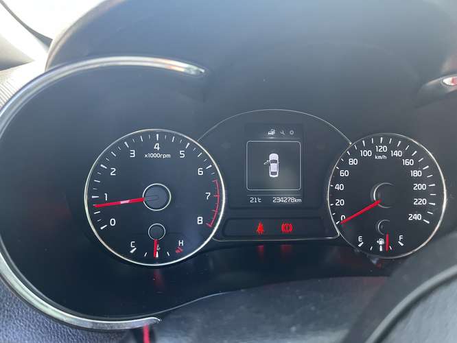 Kia Cerato 2018 Full Conversable - Imagen 9