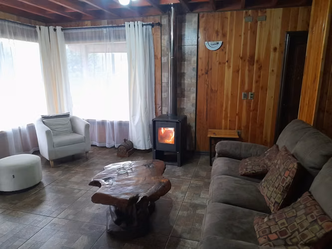 VENTA DE PARCELA CON CASA - Imagen 3