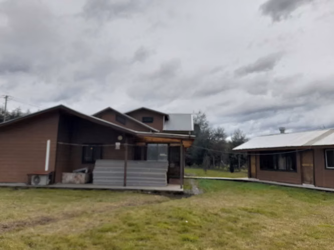 VENTA DE PARCELA CON CASA - Imagen 10