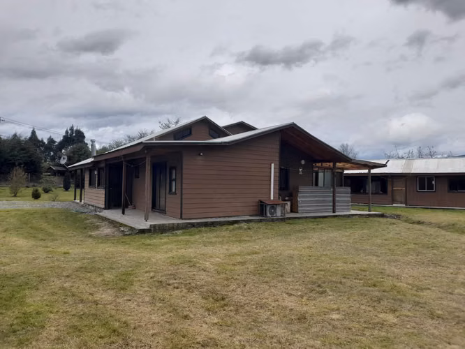VENTA DE PARCELA CON CASA - Imagen 5