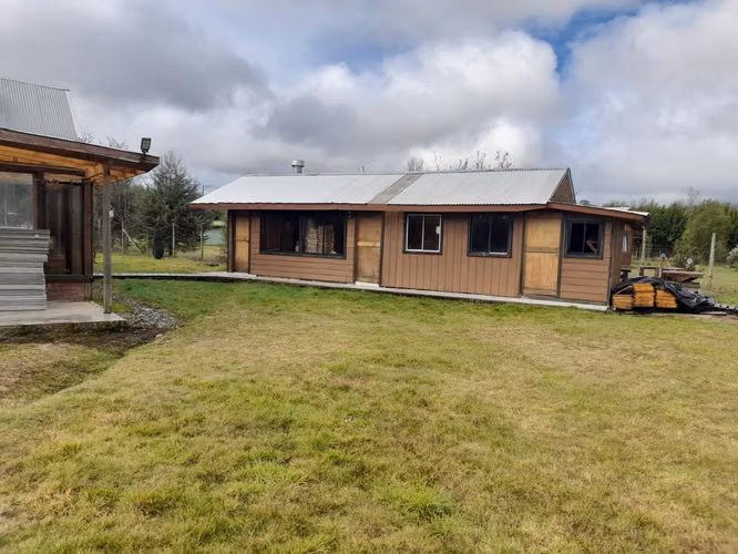 VENTA DE PARCELA CON CASA - Imagen 8