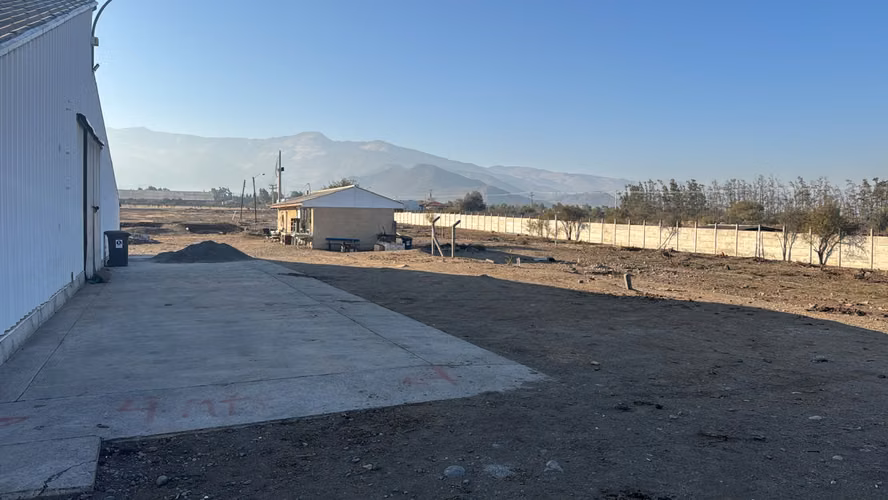 Patios exteriores en COLINA. - Imagen 5