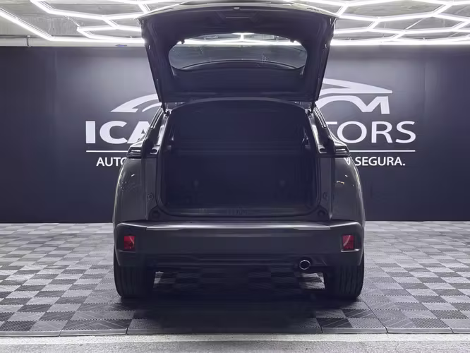 PEUGEOT 2008 GT 1.5 DIESEL EAT8 AUTOMÁTICO - Imagen 18