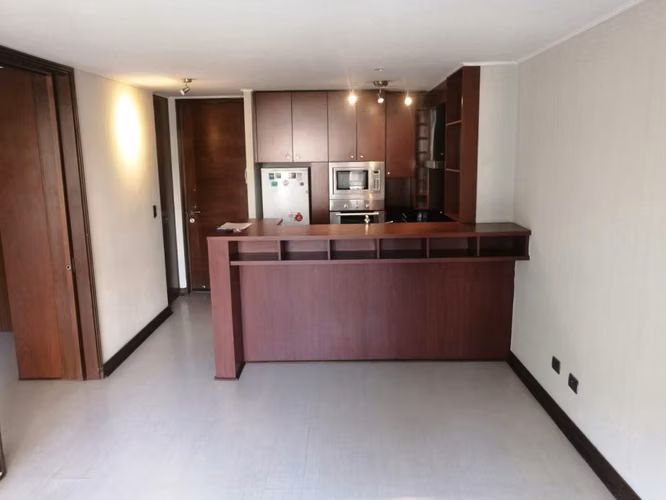 Arriendo depto 1D con estacionamiento y bodega, en Alsacia, Las Condes