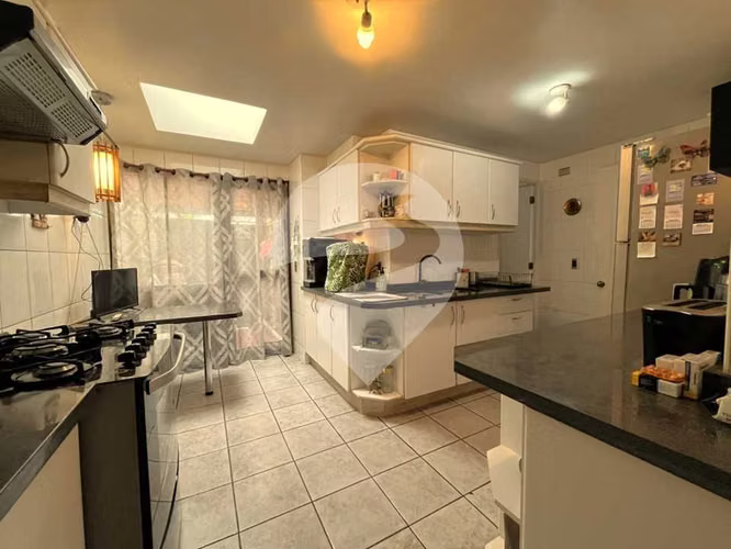 Casa Amplia y Luminosa con Gran Jardín (184770) - Imagen 9