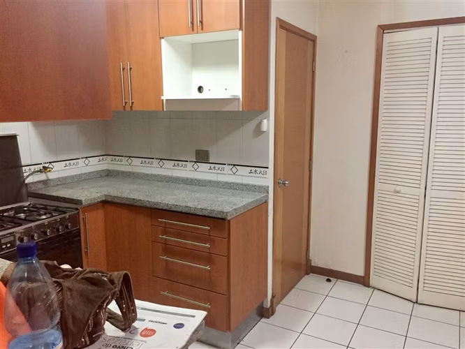 Depto duplex en arriendo de 3 dorm. en Parque Bustamante