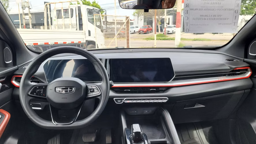 Geely COOLRAY 4X2 1.5 FULL AUT. 1.5 • 4x2 • Automática • 2025