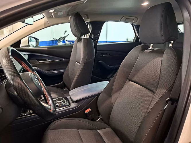 MAZDA CX-30 2022 - Imagen 15