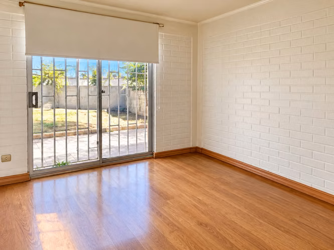 Casa 3 dormitorios en arriendo, calle Rafael Fabres, Villa Alemana
