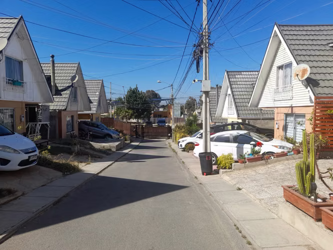 Casa 3 dormitorios en arriendo, calle Rafael Fabres, Villa Alemana