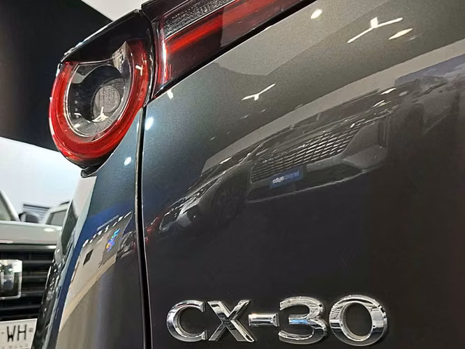 MAZDA CX-30 2024 - Imagen 10