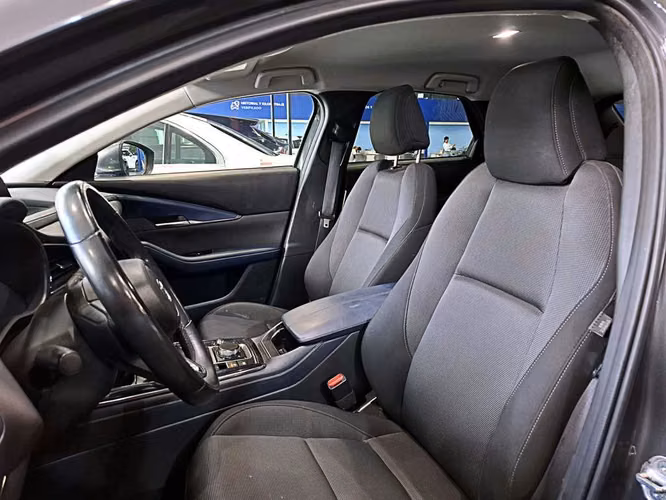 MAZDA CX-30 2024 - Imagen 13