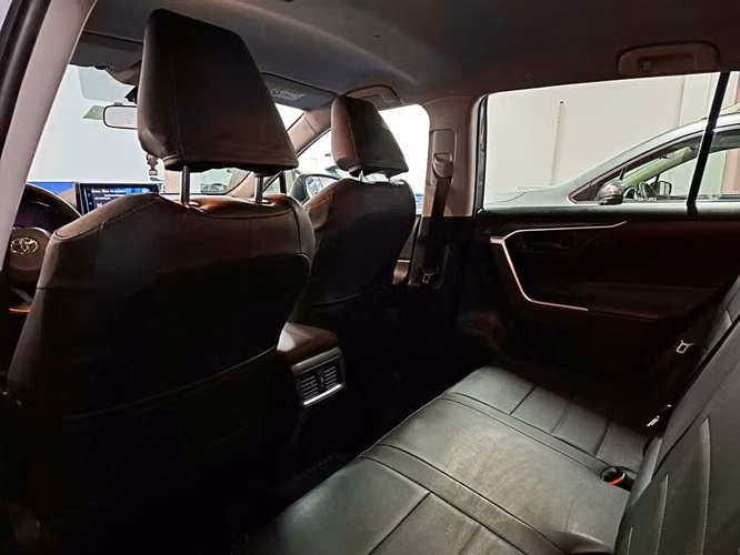 TOYOTA RAV4 2020 - Imagen 13