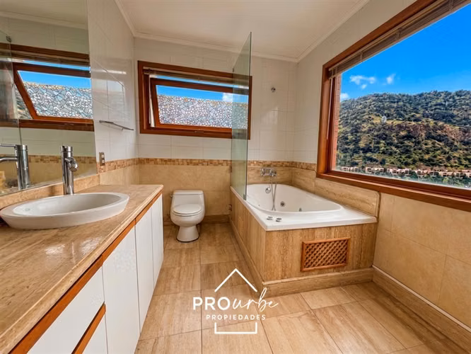 Venta Casa Lo Barnechea. 7 D, 6 B, 3 E. - Imagen 33