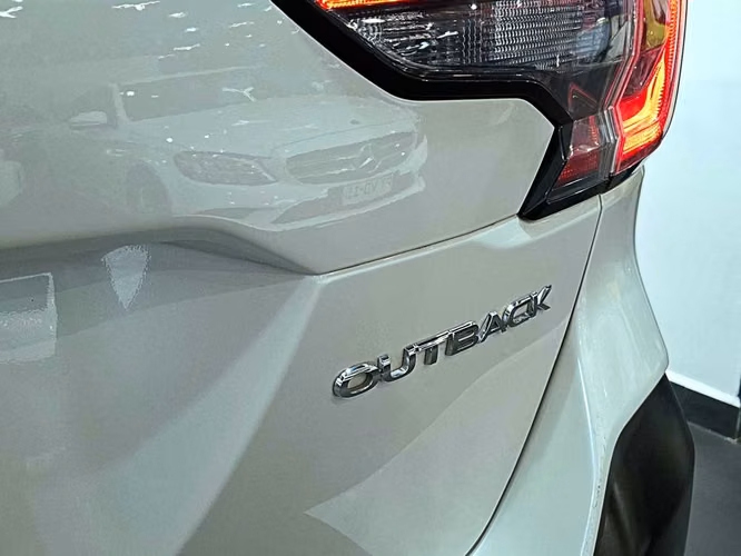 SUBARU OUTBACK 2021 - Imagen 9
