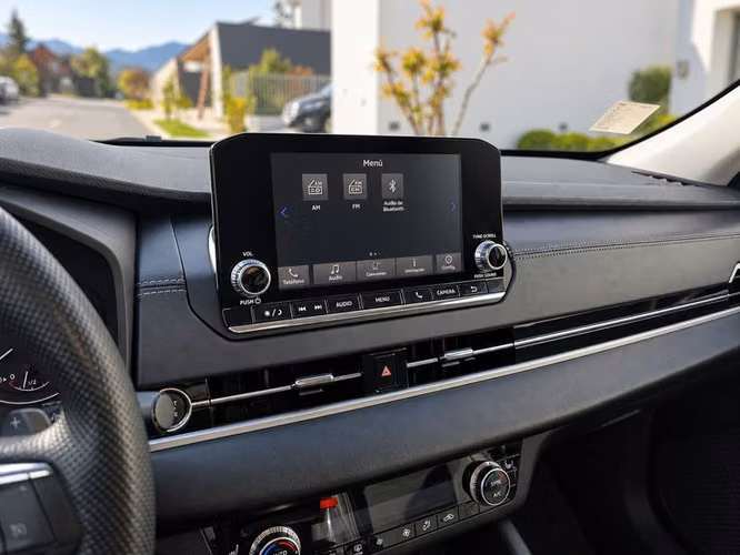 MITSUBISHI OUTLANDER 4X4 GLX - 2023 | 4892 - Imagen 16