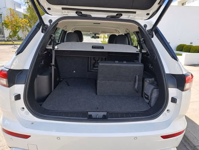 MITSUBISHI OUTLANDER 4X4 GLX - 2023 | 4892 - Imagen 6