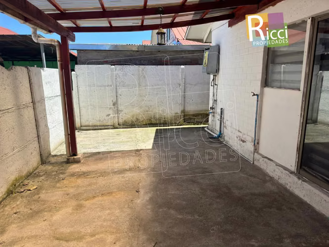 Excelente casa ubicada en primera etapa de Villa Primavera