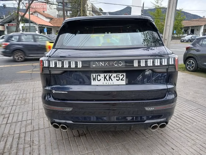 LYNK&CO 09 2027 - Imagen 6