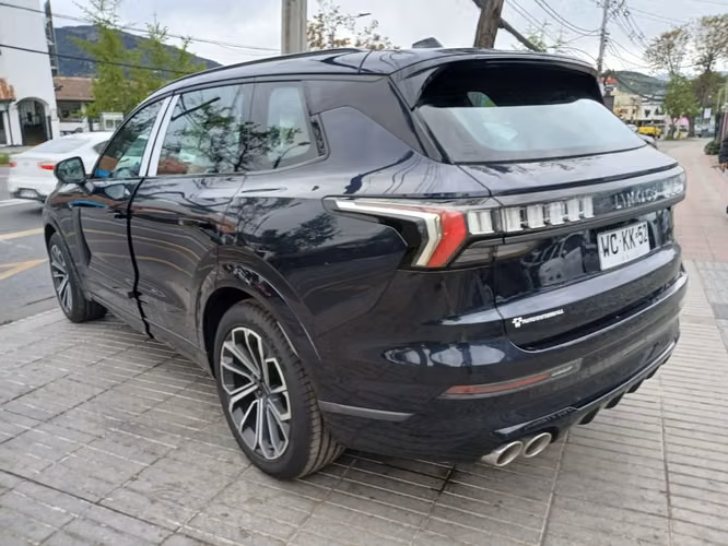 LYNK&CO 09 2027 - Imagen 7