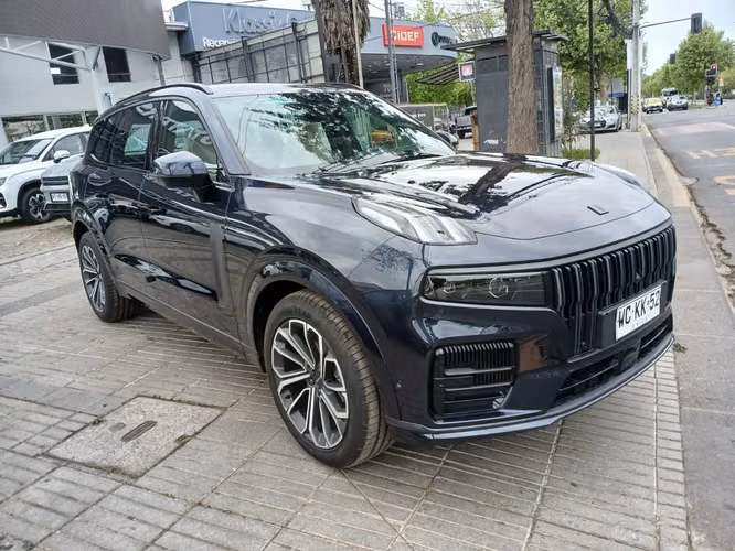 LYNK&CO 09 2027 - Imagen 3