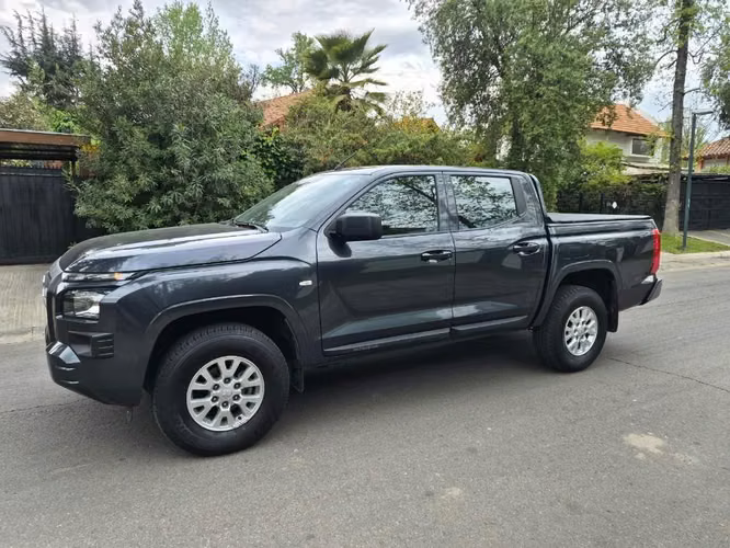 Mitsubishi L 200 Work XR 2.4