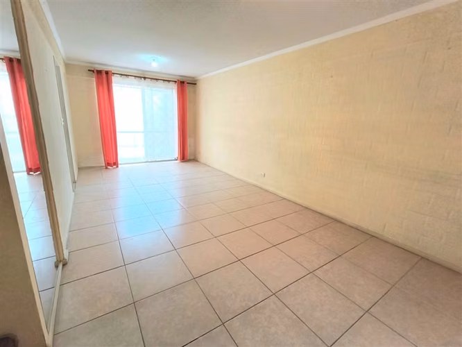 AMPLIA CASA DE DOS PISOS EN SECTOR RESIDENCIAL DE MAIPU - Imagen 14