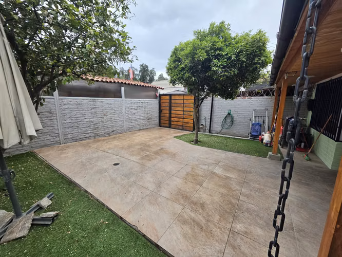 Se arrienda casa en Villa Lo Errázuriz, Maipú