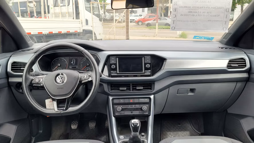 Volkswagen T CROSS HIGHLINE 1.6 FULL AUT. 1.6 • 4x2 • Automática • 2021 - Imagen 12
