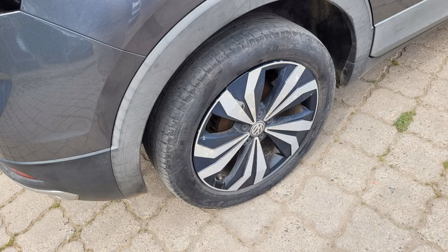 Volkswagen T CROSS HIGHLINE 1.6 FULL AUT. 1.6 • 4x2 • Automática • 2021 - Imagen 9