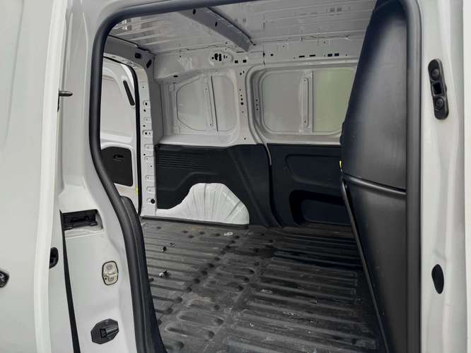 CITROEN BERLINGO DIESEL 1.5 MEC 6 VEL SOLO 49.000 KM VER EN LAS CONDES 2024