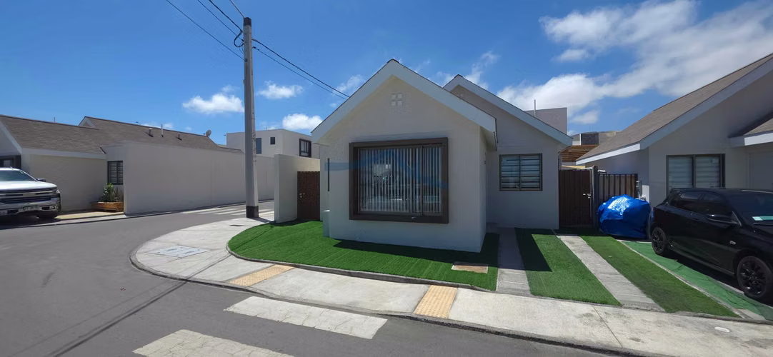 Casa en venta 150m² Costa Laguna (185058)