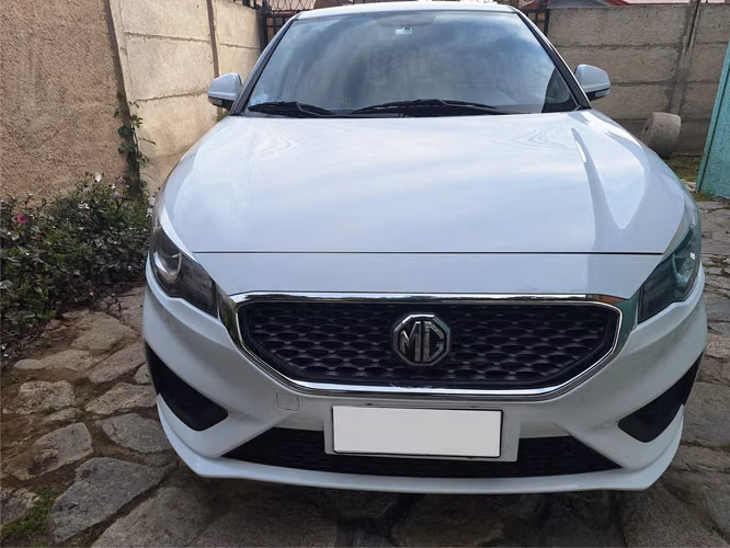 MG 3 STD Plus 2024