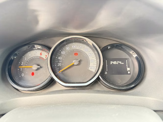 RENAULT SYMBOL 1.6 ZEN MT - Imagen 9