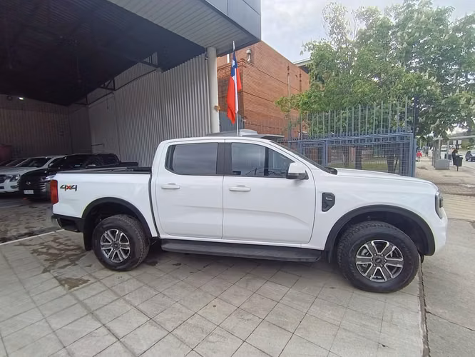 FORD RANGER 2.0 XLT AT 4X4 - Imagen 4