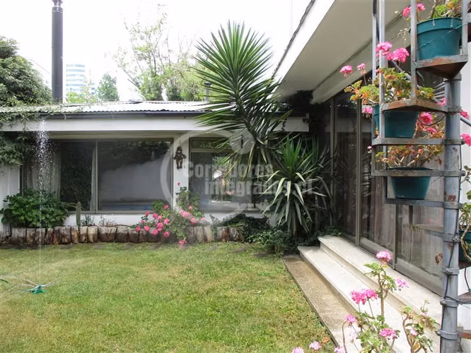 CasaVenta Providencia Alberto Risopatron arrendada - Imagen 5