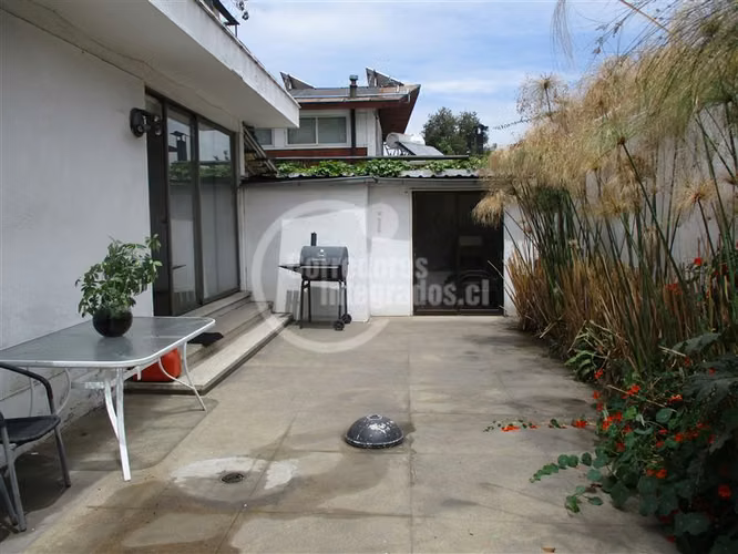 CasaVenta Providencia Alberto Risopatron arrendada - Imagen 10