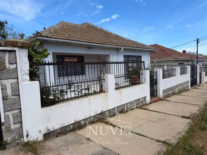 Casa en venta de 4 dorm. en Quilpué